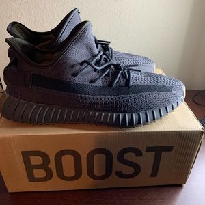 Yeezy Boost 350. size 12. Cinder.